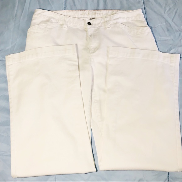 Eddie Bauer White Curvy Trouser Jean NWOT - Picture 4 of 7
